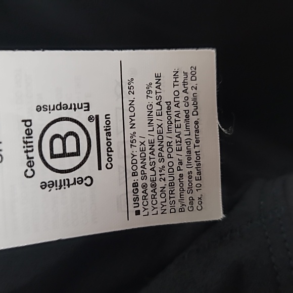 ⭐️ATHLETA Exhilarate Crop - Picture 6 of 7